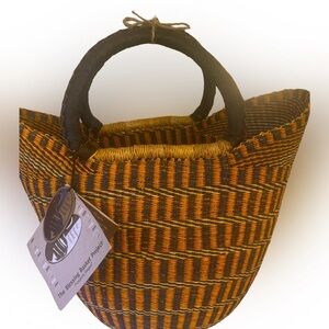 Blessing Handwoven Basket Bag with Black Orange Accents- 18 x9x5 drop 5 NWT  l